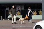 Amsterdam 1 april 2021
Bert Kuizenga en zijn vrouw met de hond aan het wandelen