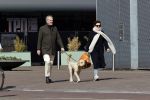 Amsterdam 1 april 2021
Bert Kuizenga en zijn vrouw met de hond aan het wandelen