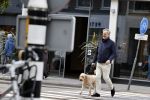 Amsterdam 5 mei 2021
Bert Kuizenga laat de hond van zijn dochter uit