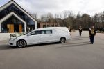 Laren 3 april 2021
Crematie van Bibian Mentel in crmatorium in Laren.
Haar man Edwin Spee en kinderen zijn aanwezig.