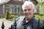 Broek en Waterland 20 mei 2021
Politie doet onderzoek naar de schietpartij/overval in Broek en Waterland . oa Karin Bloemen en boer Geet Jan v Meerveld wonen daar.