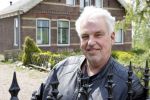 Broek en Waterland 20 mei 2021
Politie doet onderzoek naar de schietpartij/overval in Broek en Waterland . oa Karin Bloemen en boer Geet Jan v Meerveld wonen daar.