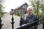 Broek en Waterland 20 mei 2021
Politie doet onderzoek naar de schietpartij/overval in Broek en Waterland . oa Karin Bloemen en boer Geet Jan v Meerveld wonen daar.