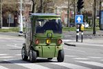 Amsterdam 17 april 2021 
Connie Witteman brengt een grote bos met witte rozen naar het huis van haar zoon Marvin . De Vriend van Marvin Breukhoven neemt ze in ontvangst
