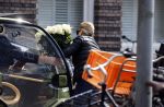 Amsterdam 17 april 2021 
Connie Witteman brengt een grote bos met witte rozen naar het huis van haar zoon Marvin . De Vriend van Marvin Breukhoven neemt ze in ontvangst
