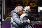 Amsterdam 12 mei 2021
Dirk Zeelenberg met zijn vrouw Suus in Amsterdam zuid