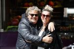 Amsterdam 12 mei 2021
Dirk Zeelenberg met zijn vrouw Suus in Amsterdam zuid