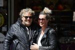 Amsterdam 12 mei 2021
Dirk Zeelenberg met zijn vrouw Suus in Amsterdam zuid