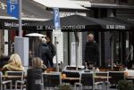 Amsterdam 6 mei 2021
Frank Rijkaard doet boodschappen in Amsterdam zuid