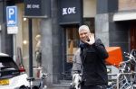 Amsterdam 6 mei 2021
Frank Rijkaard doet boodschappen in Amsterdam zuid