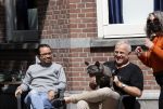 Amsterdam 12 mei 2021
Gordon met zijn hondje Toto op terras bij Blushing in Amsterdam .
