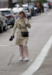 Amsterdam 3 mei 2021
Hedy d Ancona wandelend op straat in het centrum van Amsterdam