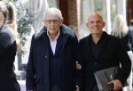 Amsterdam 12 mei 2021
Jaap v Zweden aan het winkelen met zijn vader