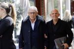 Amsterdam 12 mei 2021
Jaap v Zweden aan het winkelen met zijn vader