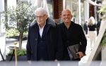 Amsterdam 12 mei 2021
Jaap v Zweden aan het winkelen met zijn vader