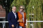 Amsterdam 13 mei 2021
Jaap v Zweden en zijn vrouw Aaltje wandelend door Amsterdam