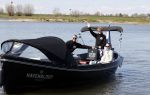 Deventer 15 april 2021
Jacques Herb vaart met een sloep en gasten daarop door Deventer.