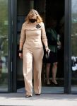 Uden 20 april 2021
Koningin Maxima bezoekt het HQ van CSU . Ze arriveert in haar audi A8