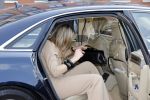 Uden 20 april 2021
Koningin Maxima bezoekt het HQ van CSU . Ze arriveert in haar audi A8