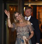 Amsterdam 12 mei 2021
Koning Willem Alexander Koningin Maxima Prinses Beatrix Prinses Amalia Alexia en Ariane bij Carre vanwege de 50e verjaardag van Koningin Maxima