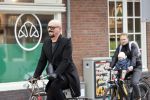 Amsterdam 3 april 2021
Maik de Boer op de fiets in Amsterdam zuid