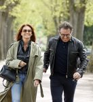 Huizen 15 mei 2021
Marco Borsato en Leontien Borsato vertrekken vanuit Huizen naar de verjaardag van Leco