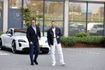 Amsterdam 12 mei 2021
Marco Borsato en Rolf Sanchez arriveren in de porsche Taycan bij Q music