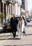 Amsterdam 17 april 2021
Ruud de Wild en Olcay Gulsen op straat en in de Auto