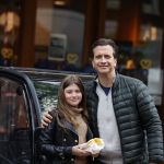Amsterdam 14 mei 2021
Quincy Schellevis met zijn dochter in Amsterdam zuid