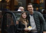 Amsterdam 14 mei 2021
Quincy Schellevis met zijn dochter in Amsterdam zuid