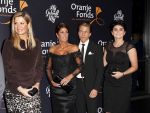 Amsterdam 9 september2013
Koningin Maxima op bezoek bij hij gelooft in mij in nieuwe de la mar.
Rachel Dre en Roxeanne Hazes waren ook aanwezig. oa Chantal janzen Martijn Fischer Cees Geel ontmoeten Maxima. Joop en Janine v d Ende en Joop Wijn zijn ook aanwezig