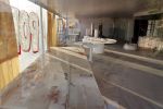 Ibiza 23 april 2021
Wesley Sneijder heeft in Jesus een huis te koop staan. Hij heeft er ook nog een prachtige villa samen met Yolanthe Cabau. Restaurant Xaxa staat te koop.