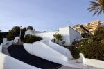 Ibiza 23 april 2021
Wesley Sneijder heeft in Jesus een huis te koop staan. Hij heeft er ook nog een prachtige villa samen met Yolanthe Cabau. Restaurant Xaxa staat te koop.