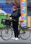 Amsterdam 13 april 2021
Sanne Wallis de Vries heeft ruzie met haar koptelefoon
