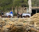 Ibiza 6 mei 2021
Sergio Herman met zijn nieuwe vriendin bij restaurant Es Xarcu