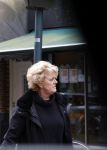 Amsterdam 7 april 2021
Simone Kleinsma doet boodschappen op de cornelis schuytstraat en gaat daarna naar de voetpedicure