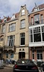 Amsterdam 7 april 2021
Simone Kleinsma doet boodschappen op de cornelis schuytstraat en gaat daarna naar de voetpedicure. Oude huis / appartement van Simone Kleinsma waar ze woonde met haar man Guus Verstraete