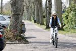 Bergen 19 april 2021
Sonja Bakker fietst op haar mountainbike naar huis