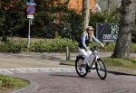 Bergen 19 april 2021
Sonja Bakker fietst op haar mountainbike naar huis