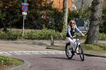 Bergen 19 april 2021
Sonja Bakker fietst op haar mountainbike naar huis