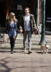 Amsterdam 17 april 2021
Stephanie Tency en haar vriend Mark op straat in Amsterdam zuid.