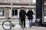 Amsterdam 10 april 2021
Theo Heuft met zijn vriendin op de pc hooftstraat