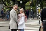 Amsterdam 15 mei 2021
Thomas Berge met zijn nieuwe vriendin Elianne Zweipfenning in het centrum van Amsterdam.