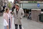 Amsterdam 15 mei 2021
Thomas Berge met zijn nieuwe vriendin Elianne Zweipfenning in het centrum van Amsterdam.