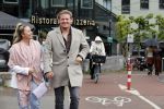 Amsterdam 15 mei 2021
Thomas Berge met zijn nieuwe vriendin Elianne Zweipfenning in het centrum van Amsterdam.