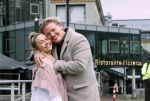 Amsterdam 15 mei 2021
Thomas Berge met zijn nieuwe vriendin Elianne Zweipfenning in het centrum van Amsterdam.