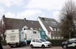 Amsterdam / Huizen 8 april 2021
Tom Egbers en janke Dekker verhuizen van Amsterdam naarHuizen . Een verhuisbedrijf verzorgt de verhuizing van het oude naar nieuwe huis.
