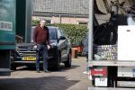Amsterdam / Huizen 8 april 2021
Tom Egbers en janke Dekker verhuizen van Amsterdam naarHuizen . Een verhuisbedrijf verzorgt de verhuizing van het oude naar nieuwe huis.