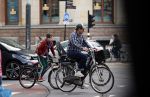 Amsterdam 20 mei 2021
Vincent Croiset met zijn zoon op de fiets in Amsterdam zuid