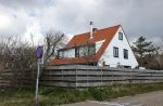 Bergen 19 april 2021
Youp v t Hek en zijn vrouw Debbie Petter wonen een groot gedeelte van het jaar in hun huis in Bergen